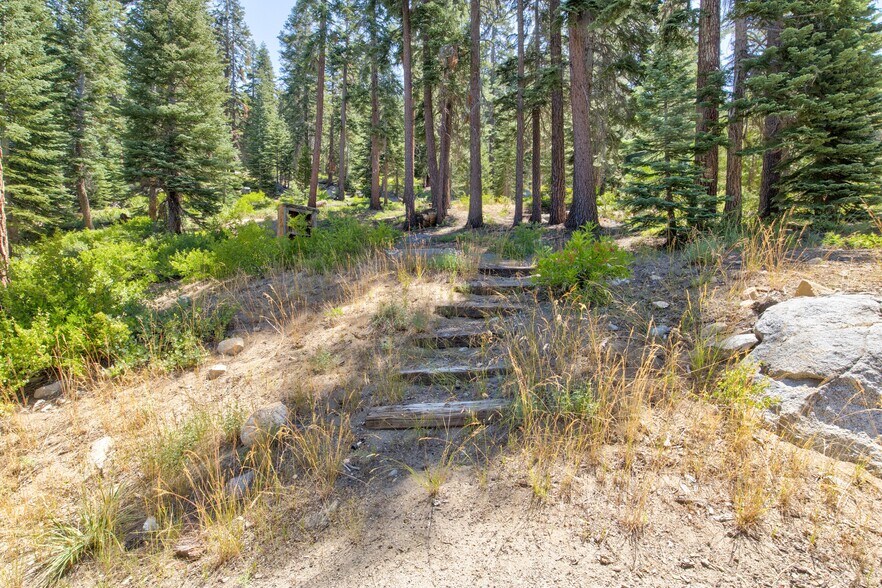 More Photos Of 65745 Big Meadows Road, Kings Canyon National Pk Land For Sale