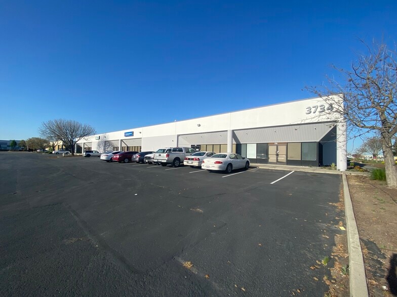 Primary Photo Of 3734 Imperial Way, Stockton Warehouse For Lease