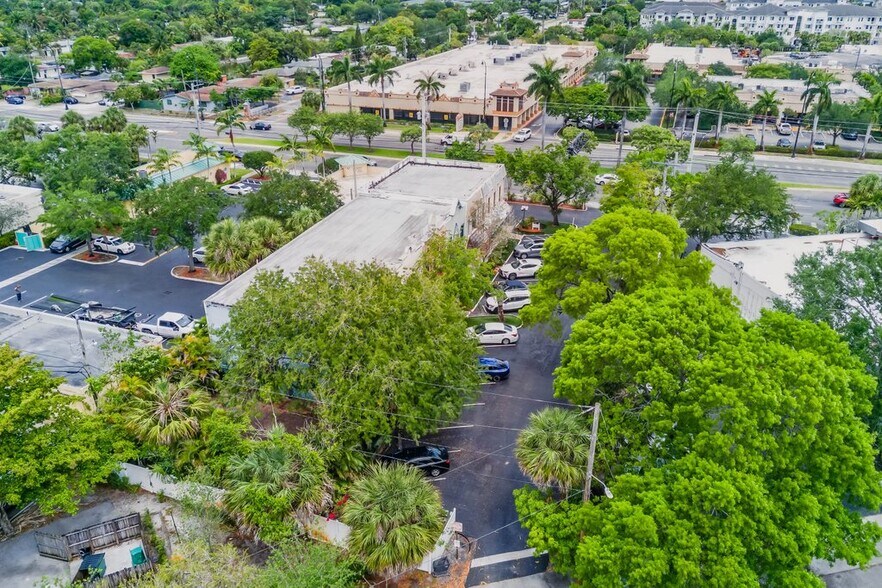 More Photos Of 4066 Broward Blvd, Fort Lauderdale Storefront Retail Office For Sale