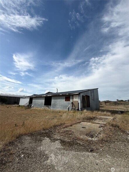 More Photos Of 21 Havillah Rd, Tonasket Industrial For Sale