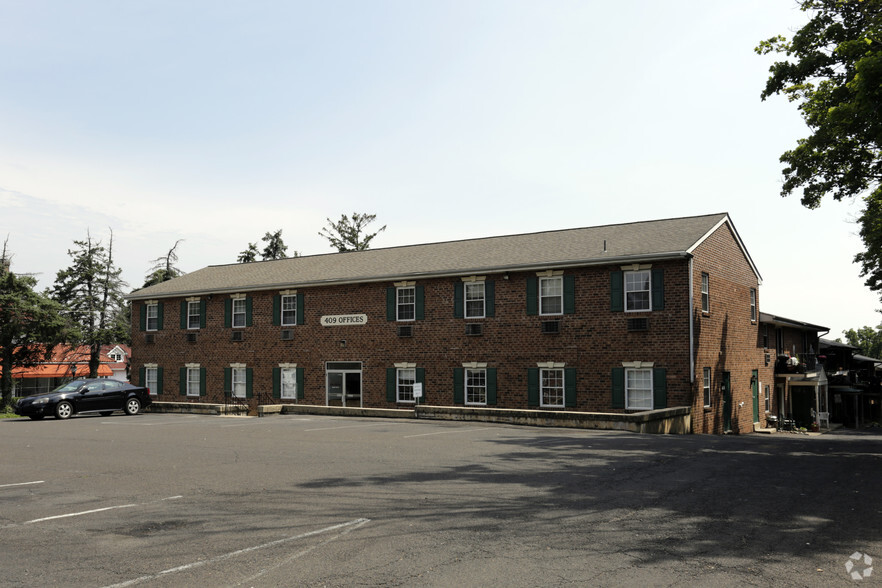 Primary Photo Of 409 Easton Rd, Willow Grove Office For Lease