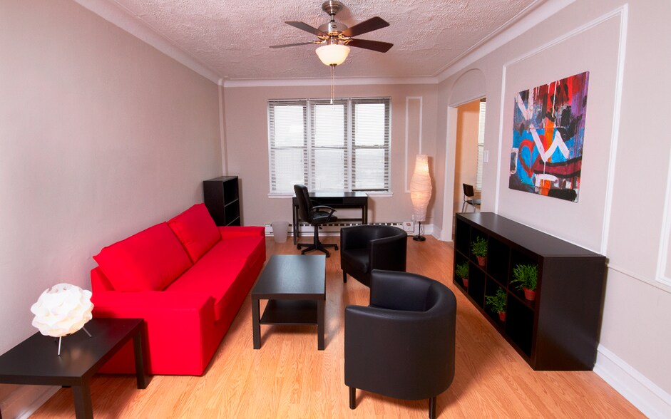 More Photos Of 5100 S Cornell Ave, Chicago Apartments For Lease