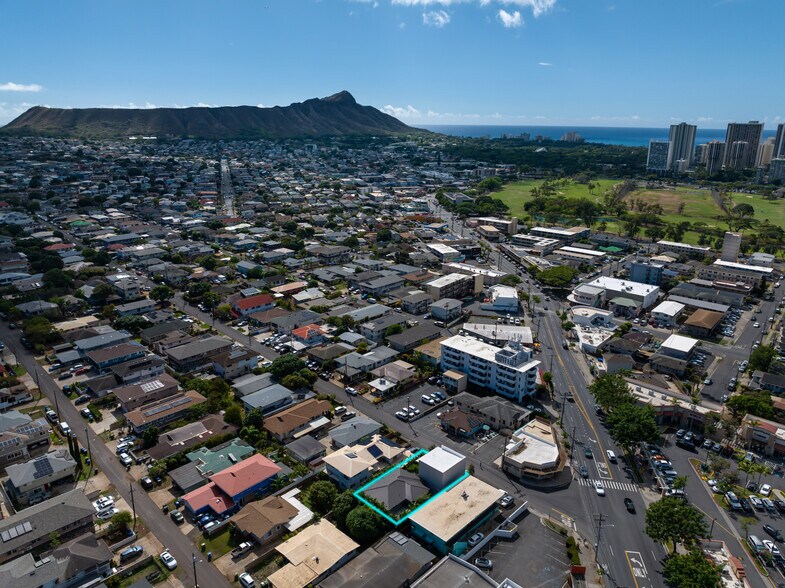 More Photos Of 3112 Mokihana St, Honolulu Loft Creative Space For Sale
