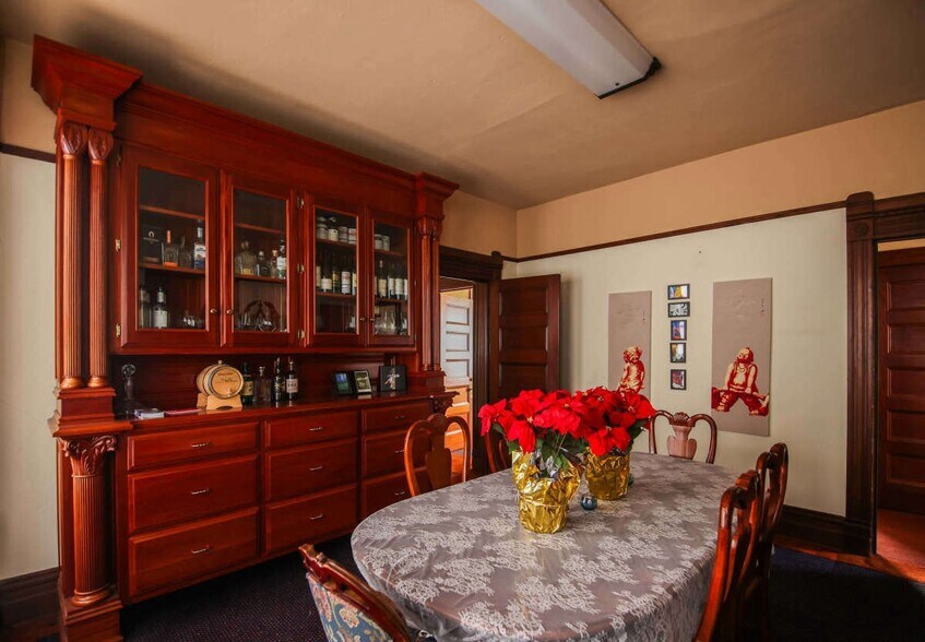 More Photos Of 253-255 S Marengo Ave, Pasadena Office For Lease