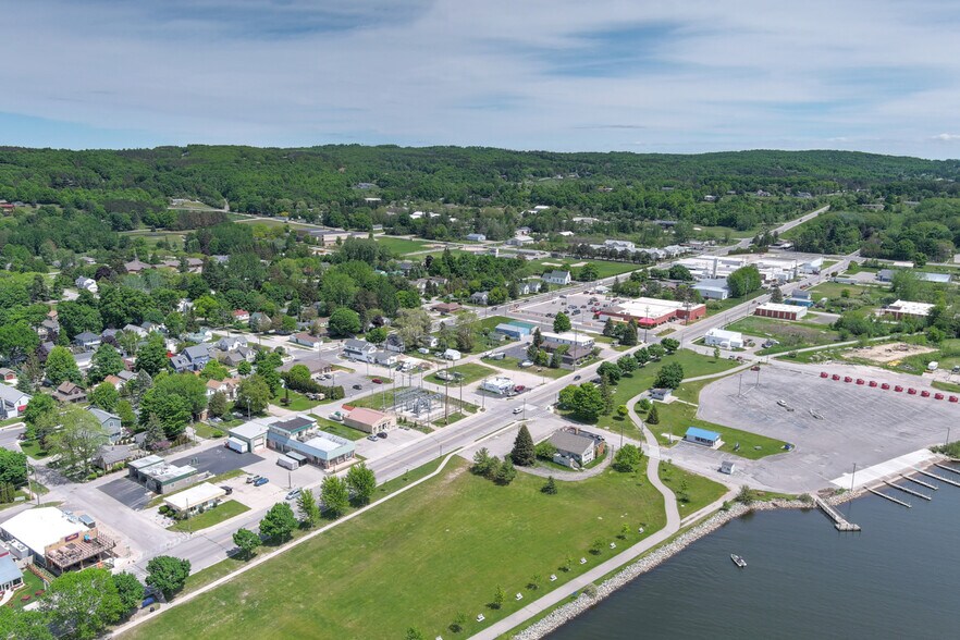 More Photos Of 903-905 Main St, Frankfort Land For Sale