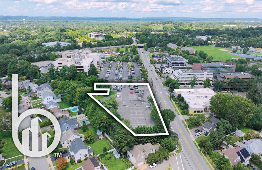 More Photos Of 365 W Passaic St, Rochelle Park Land For Lease