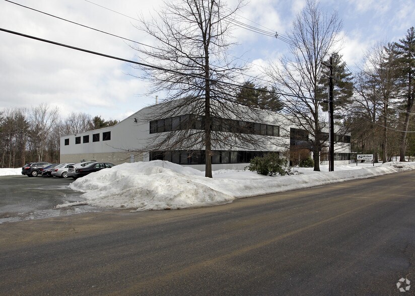 Primary Photo Of 14 Brent Dr, Hudson Manufacturing For Lease