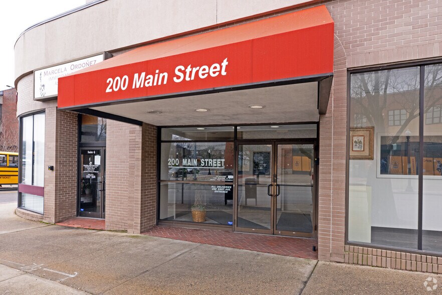 More Photos Of 200 Main St, Pawtucket Office For Lease