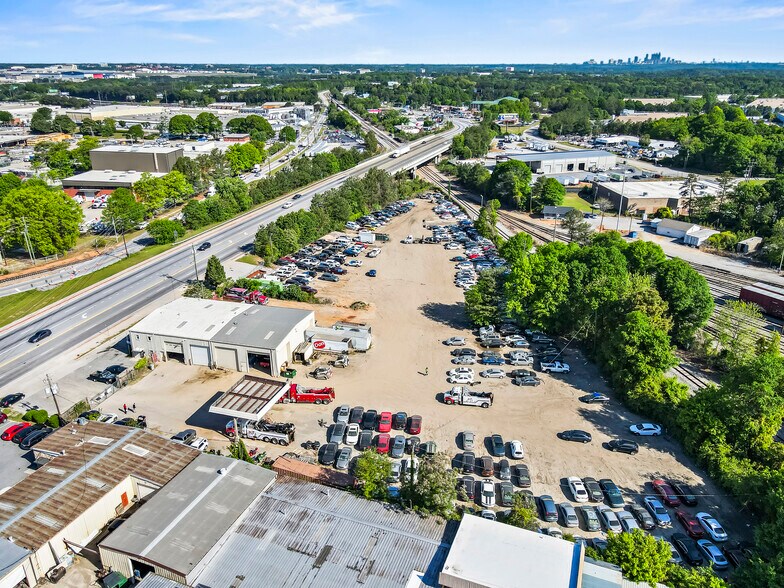 More Photos Of 4780 Old Dixie Hwy, Forest Park Manufacturing For Lease