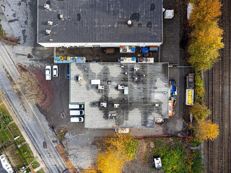 More Photos Of 2572 Davies Ave, Port Coquitlam Warehouse For Sale