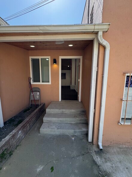 More Photos Of 4634 W Slauson Ave, Los Angeles General Retail For Sale