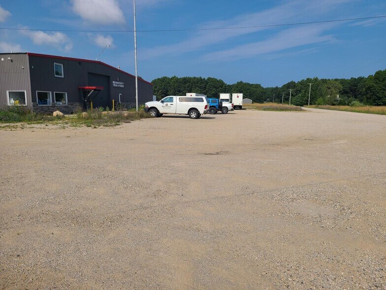 More Photos Of 3320 US 31, Manistee Manufacturing For Sale