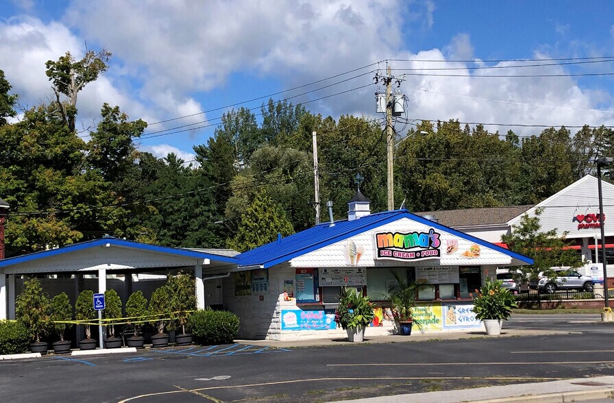 More Photos Of 119 Lakehill Rd, Burnt Hills Restaurant For Sale