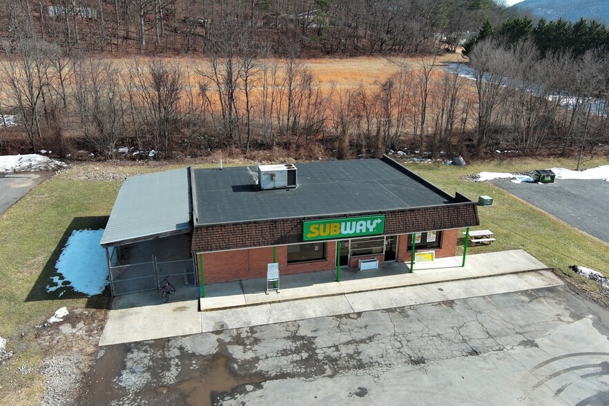 More Photos Of 16018 McMullen Hwy SW, Cresaptown Fast Food For Sale