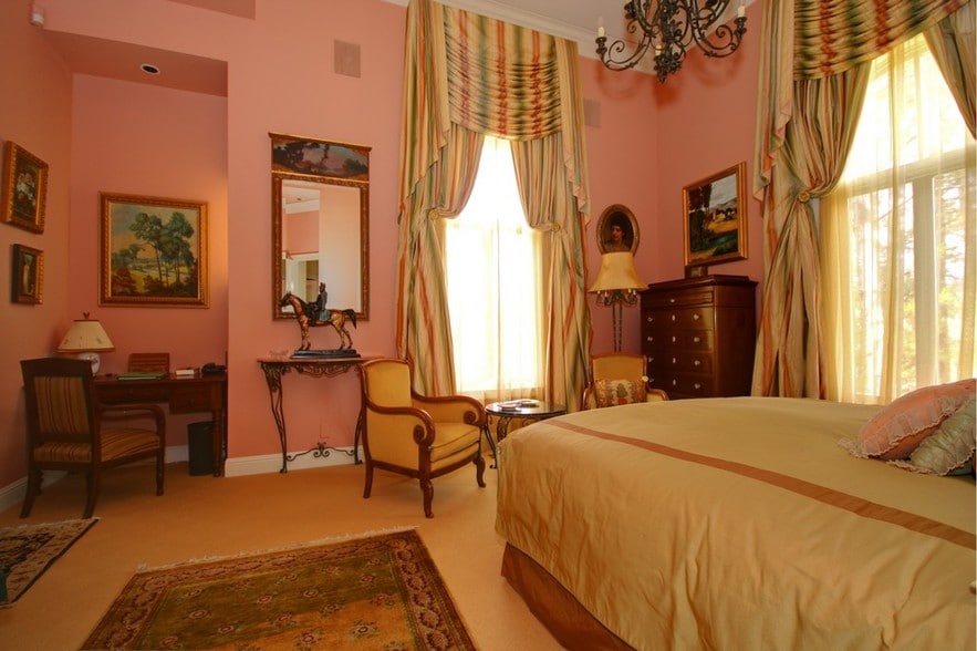 More Photos Of 48644 Victoria Ln, Oakhurst Hospitality For Sale