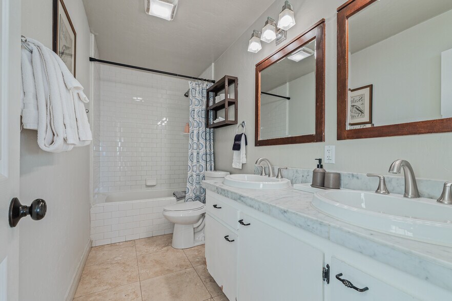 More Photos Of 1352-1364 Sunset Cliffs Blvd, San Diego Apartments For Sale