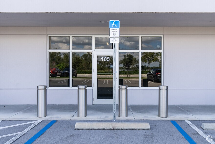 More Photos Of 12750 NW 17th St, Miami Medical For Sale