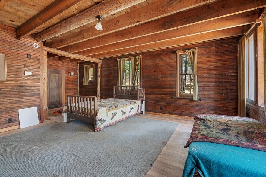 More Photos Of 1098 340th Ave, Frederic Specialty For Sale