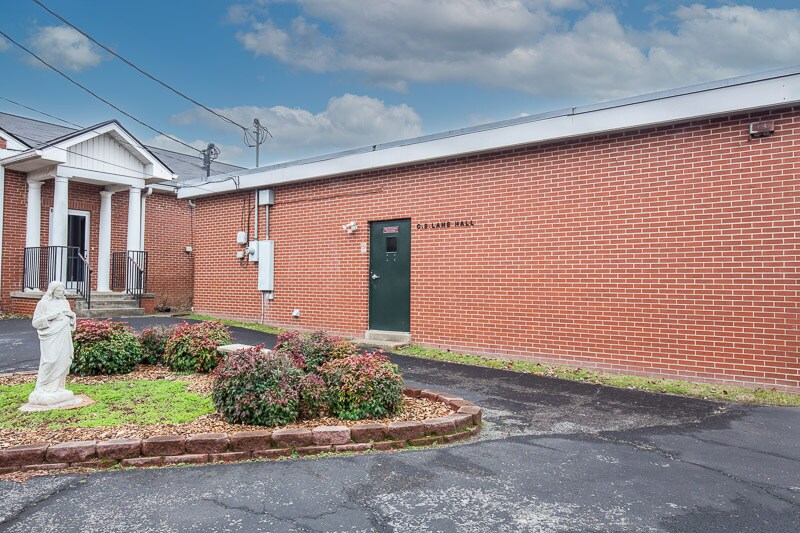 More Photos Of 510 Rosebank Ave, Nashville Schools For Lease