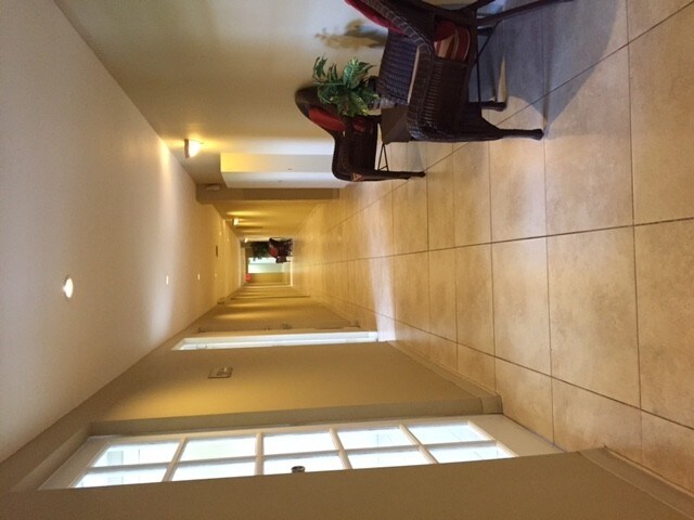 More Photos Of 501 NE 183 St, Miami Refrigeration Cold Storage For Sale