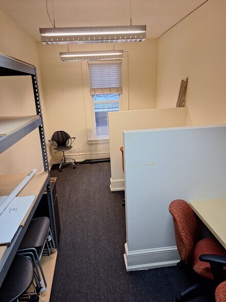 More Photos Of 121 E State St, Kennett Square Storefront Retail Residential For Lease