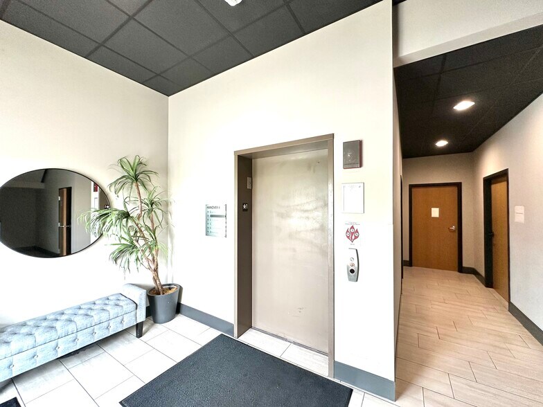 More Photos Of 14785 W 101st Ave, Dyer Medical For Lease