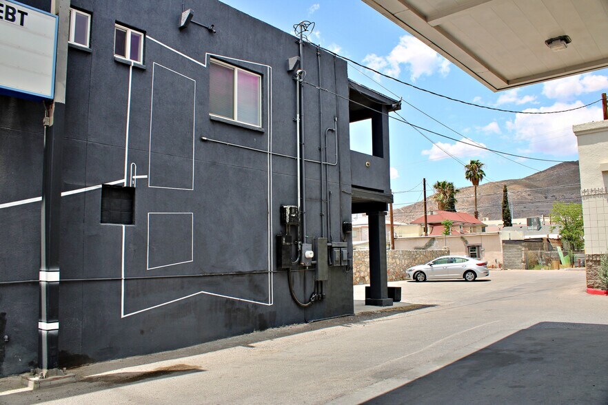 More Photos Of 2317 E Missouri Ave, El Paso Freestanding For Lease