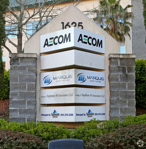 More Photos Of 1625 Summit Lake Dr, Tallahassee Office For Lease