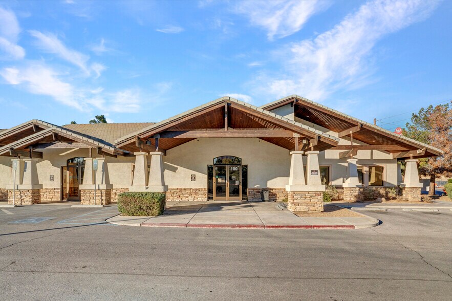 More Photos Of 1120 Shadow Ln, Las Vegas Medical For Sale