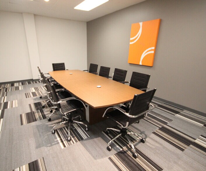 More Photos Of 6201 Bonhomme Rd, Houston Coworking Space
