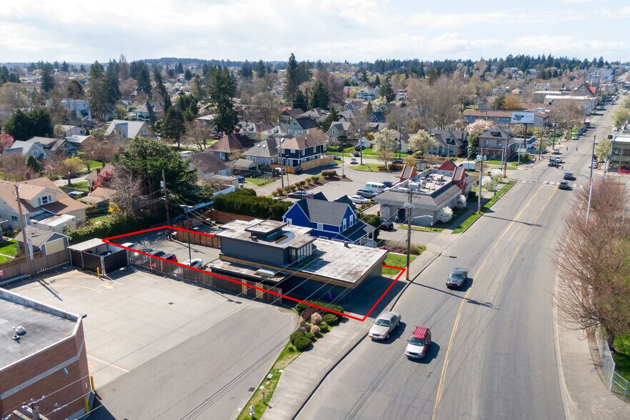 More Photos Of 2040 6th Ave, Tacoma Office For Sale