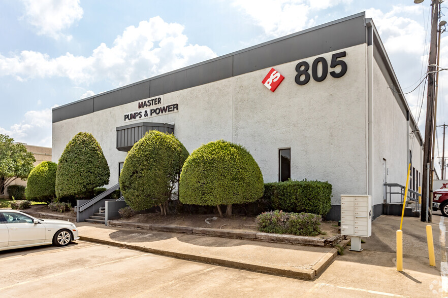 Primary Photo Of 805 Port America Pl, Grapevine Distribution For Lease