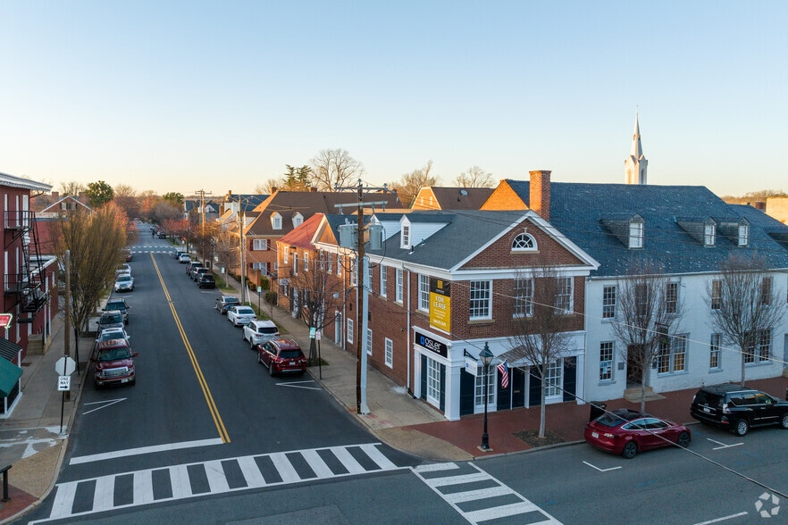More Photos Of 1001 Charles St, Fredericksburg Loft Creative Space For Lease