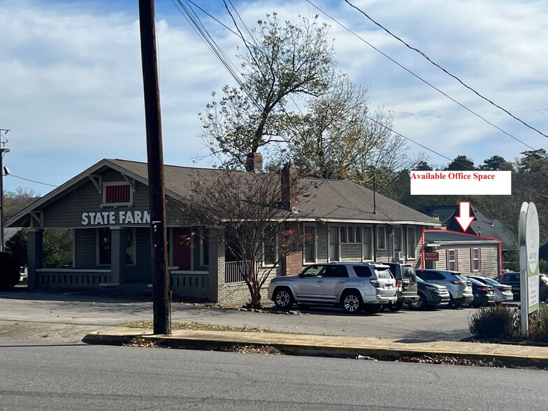 More Photos Of 1747-1749 Oxmoor Rd, Birmingham Office For Sale