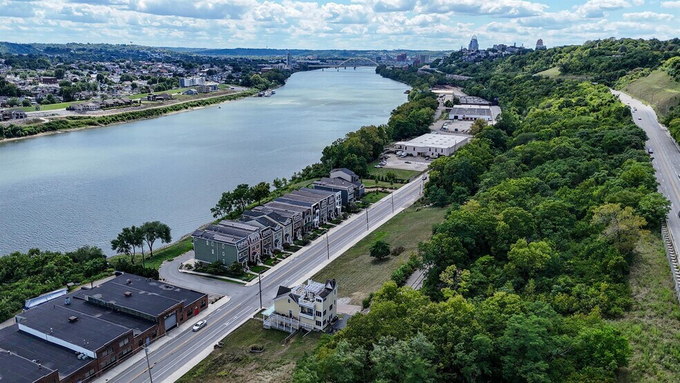 More Photos Of 1928 - 1932 Riverside Dr, Cincinnati Land For Sale