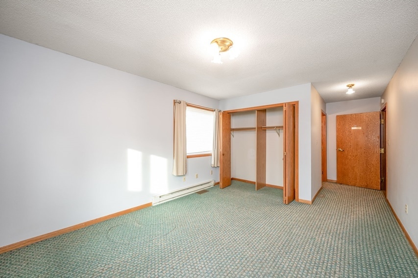 More Photos Of 311 S Nicollet St, Blue Earth Healthcare For Sale