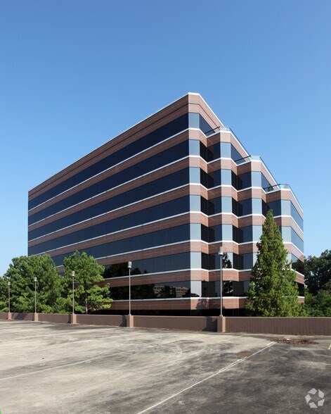 More Photos Of 6075 Poplar Ave, Memphis Coworking Space