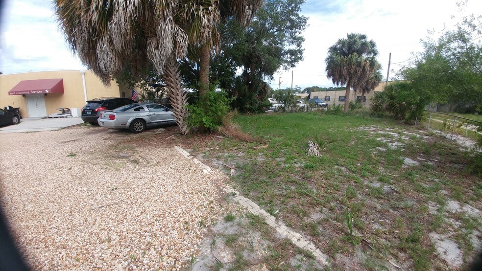 More Photos Of 4227 Henderson Blvd, Tampa Freestanding For Sale