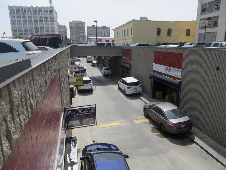 More Photos Of 1218-1230 S Main St, Los Angeles Freestanding For Sale