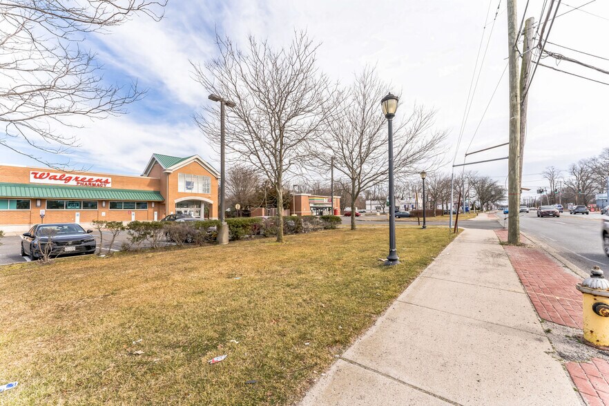 More Photos Of 2215 Middle Country Rd, Centereach Freestanding For Lease