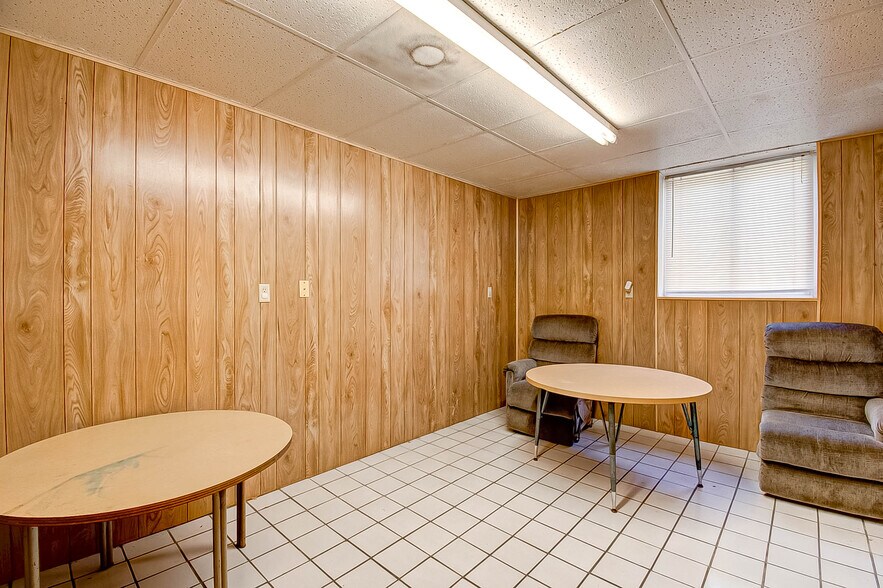 More Photos Of 3019 Dickinson Ave, Dickinson Freestanding For Sale