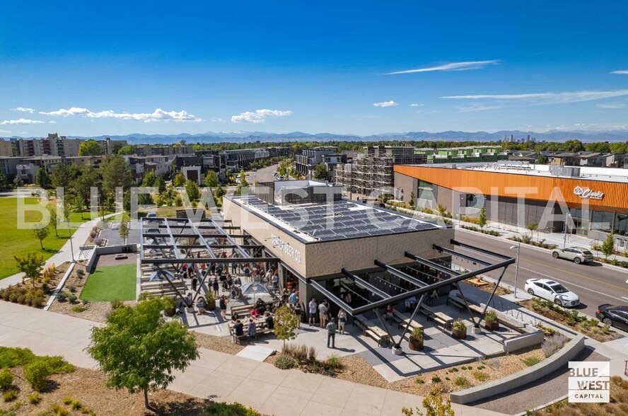 More Photos Of 7070 E Lowry Blvd, Denver Restaurant For Sale