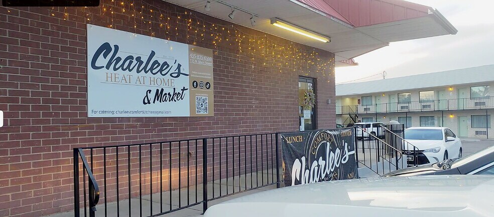 Primary Photo Of 115 N Main St, Manti Restaurant For Sale
