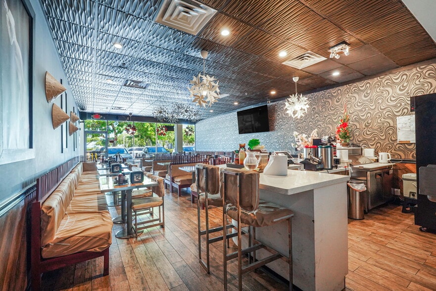 More Photos Of 16760-16836 SW 88th St, Miami General Retail For Lease