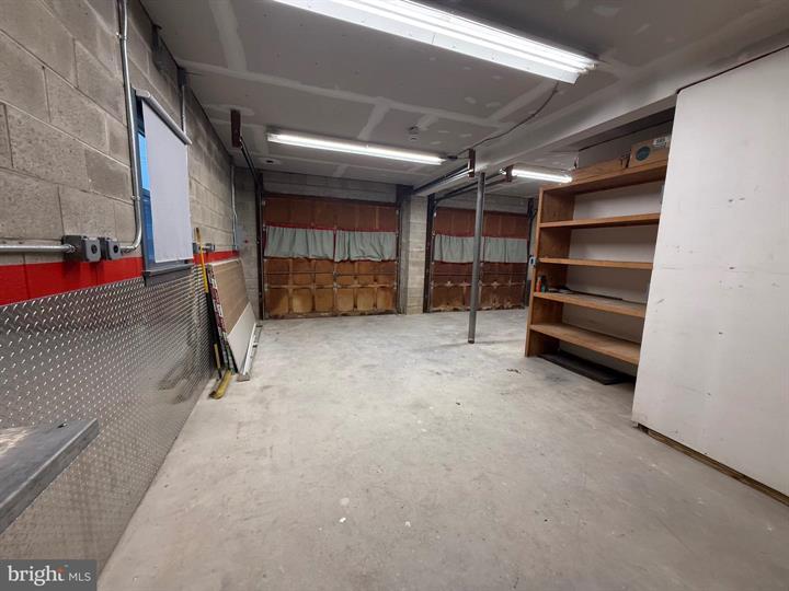 More Photos Of 344 N Virginia Ave, Penns Grove Light Manufacturing For Sale