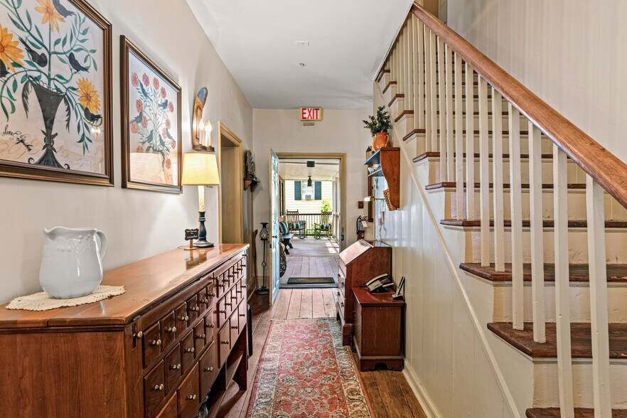 More Photos Of 803 S Main St, Winston-Salem Hospitality For Sale