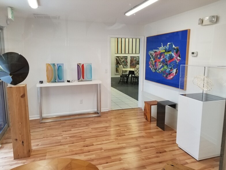 More Photos Of 1719 Trade Center Way, Naples Warehouse For Lease