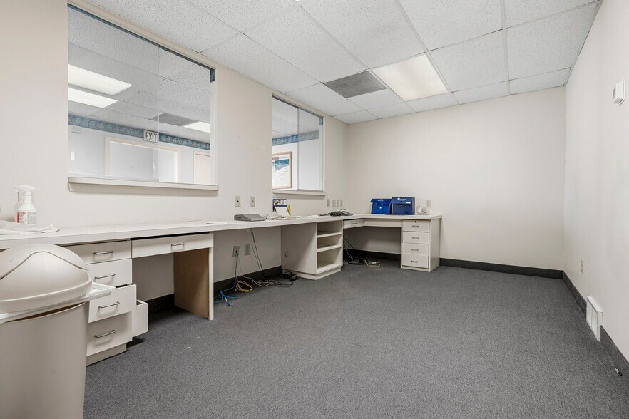 More Photos Of 103 5th St SE, Barberton Medical For Sale