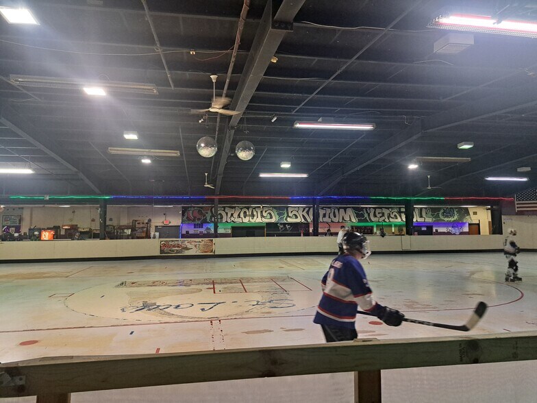 More Photos Of 120 E Catalan St, Saint Louis Skating Rink For Sale