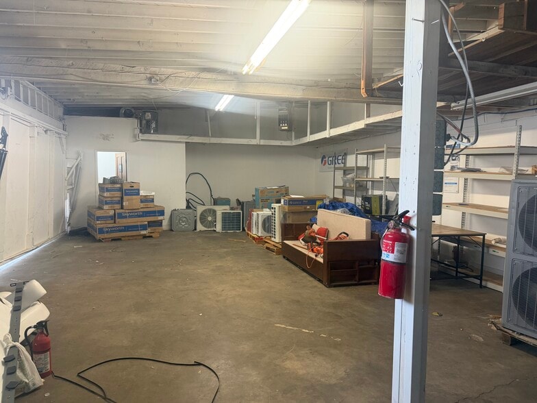 More Photos Of 1703-1711 S California Ave, Monrovia Warehouse For Lease